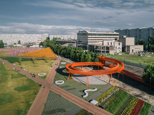 Azatlyk Square / DROM - Exterior Photography