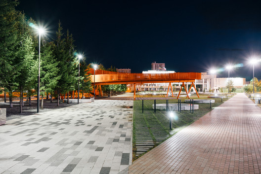 Azatlyk Square / DROM - Exterior Photography