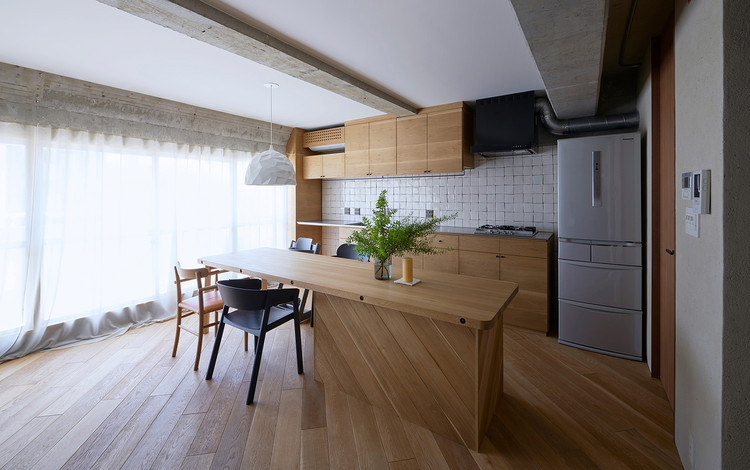 House 1103 / Naoya Matsumoto Design - Interior Photography, Kitchen, Table, Countertop, Beam