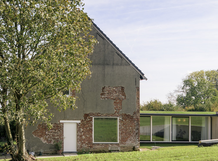 比利时小屋扩建，融入场景 / MADAM architectuur - 更多图片