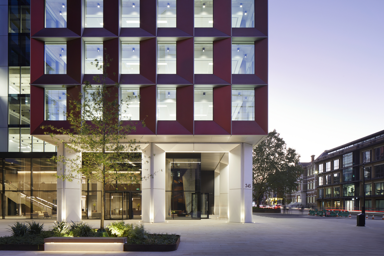 Gallery of 245 Hammersmith Road Building / Sheppard Robson 13