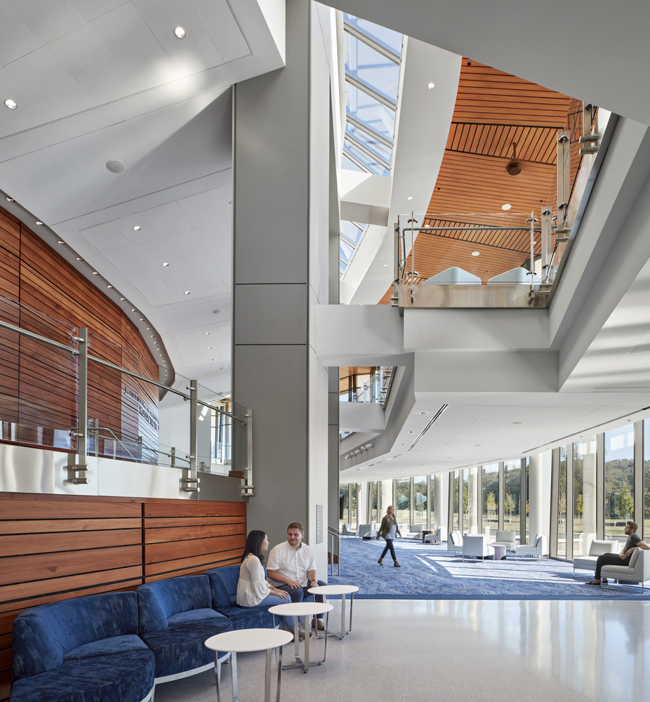 Gallery of Jay and Susie Gogue Performing Arts Center / Wilson Butler ...