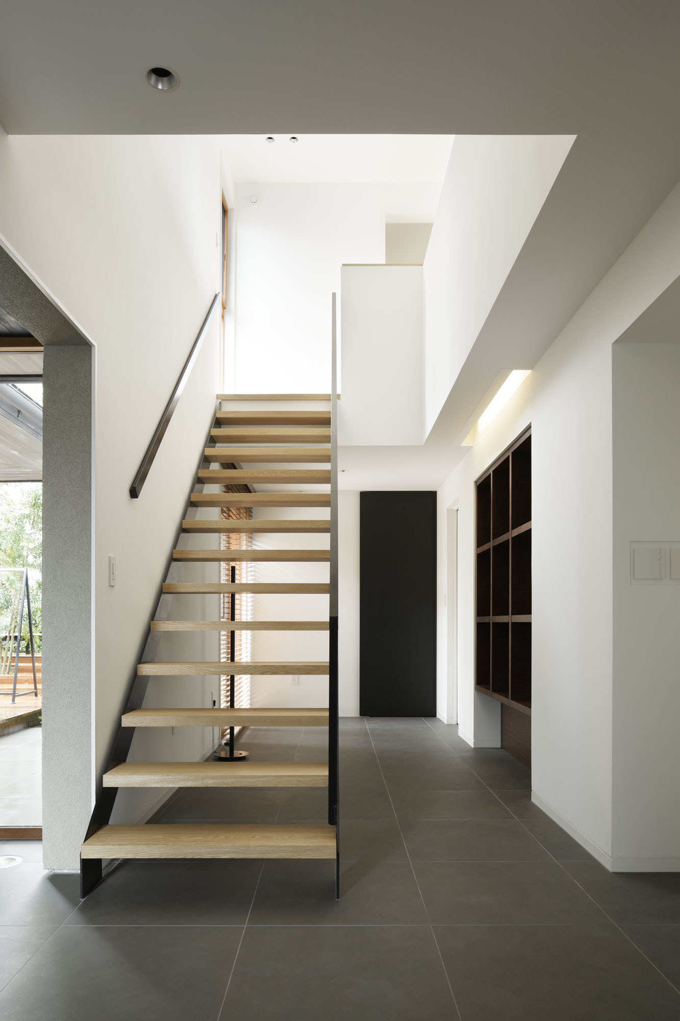 Gallery of House Kirishima / n.yamada architect & associates - 14