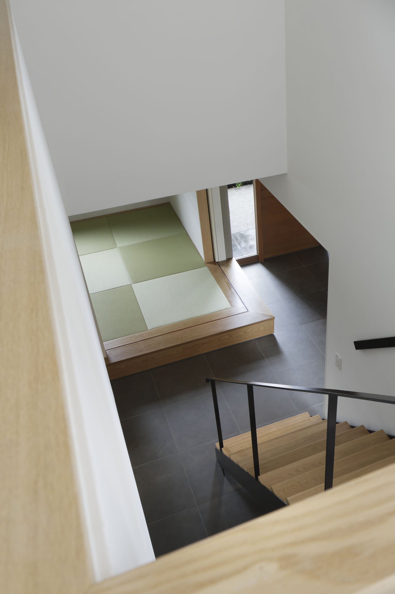 Gallery of House Kirishima / n.yamada architect & associates - 19