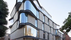 IV Castel Lane Apartments / NAME architecture