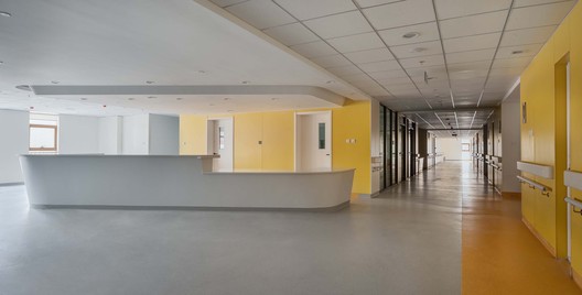 Hospital da Mulher e da Criança do Tibete / BAZUO Architecture Studio Hospital da Mulher e da Criança do Tibete / BAZUO Architecture Studio - Fotografia de Interiores