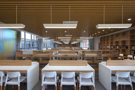 Ningbo Hanvos School / DC Alliance Ningbo Hanvos School / DC Alliance - Interior Photography, Shelving