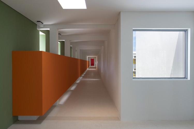 EB Nº 53 Prof. Agostinho da Silva- Marvila School / Alexandre Marques Pereira Arquitectura - Interior Photography