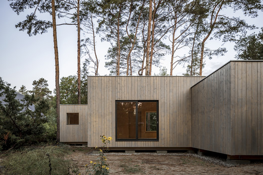 Koeris House / Zeller & Moye - Exterior Photography, Facade, Concrete, Garden