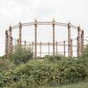 Los gasómetros de Londres documentados por el fotógrafo Francesco Russo - Cine Y Arquitectura