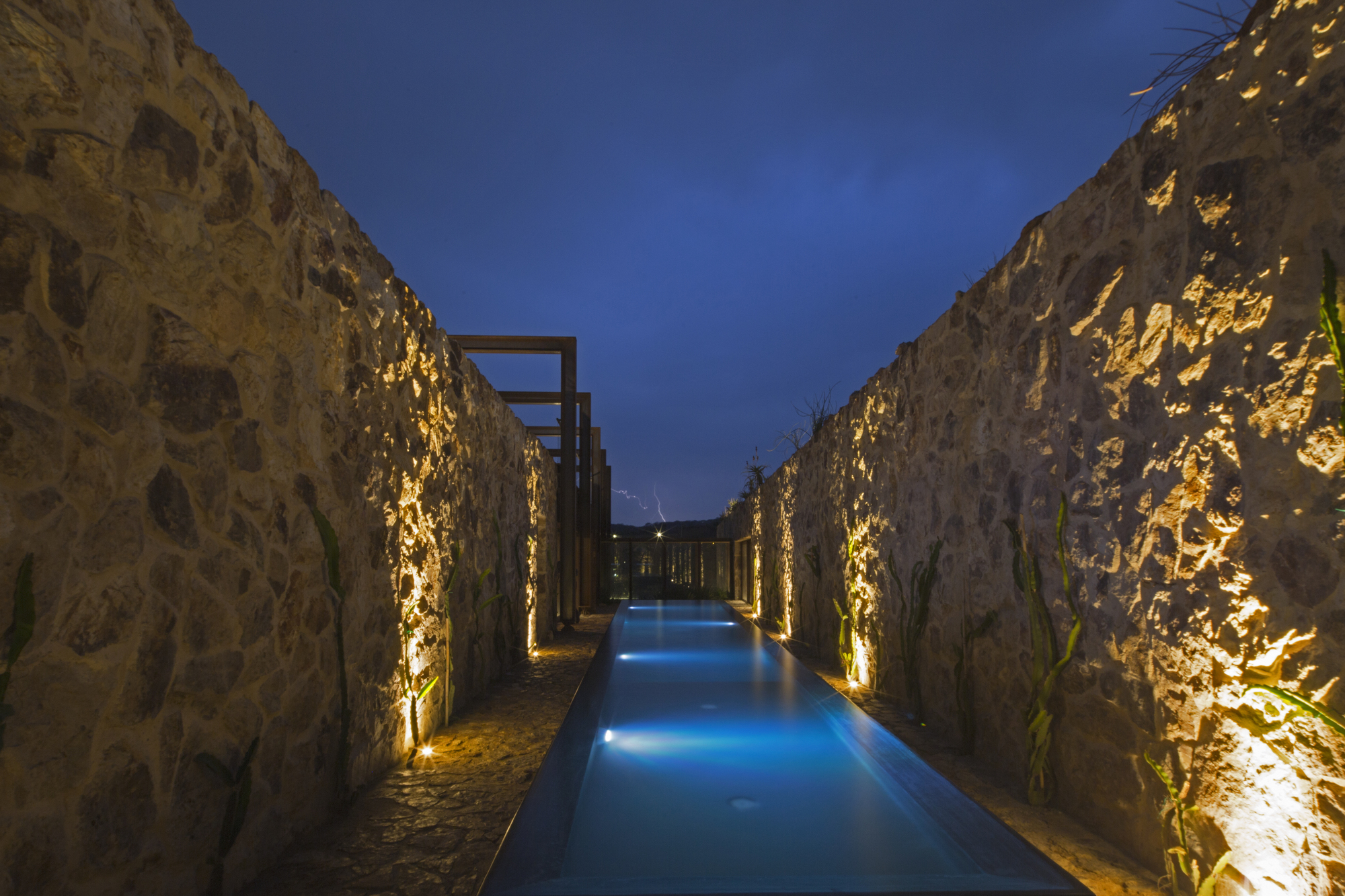 Gallery of La Loma House / Alejandro D' Acosta 16