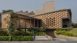 HIVE House / Openideas Architects