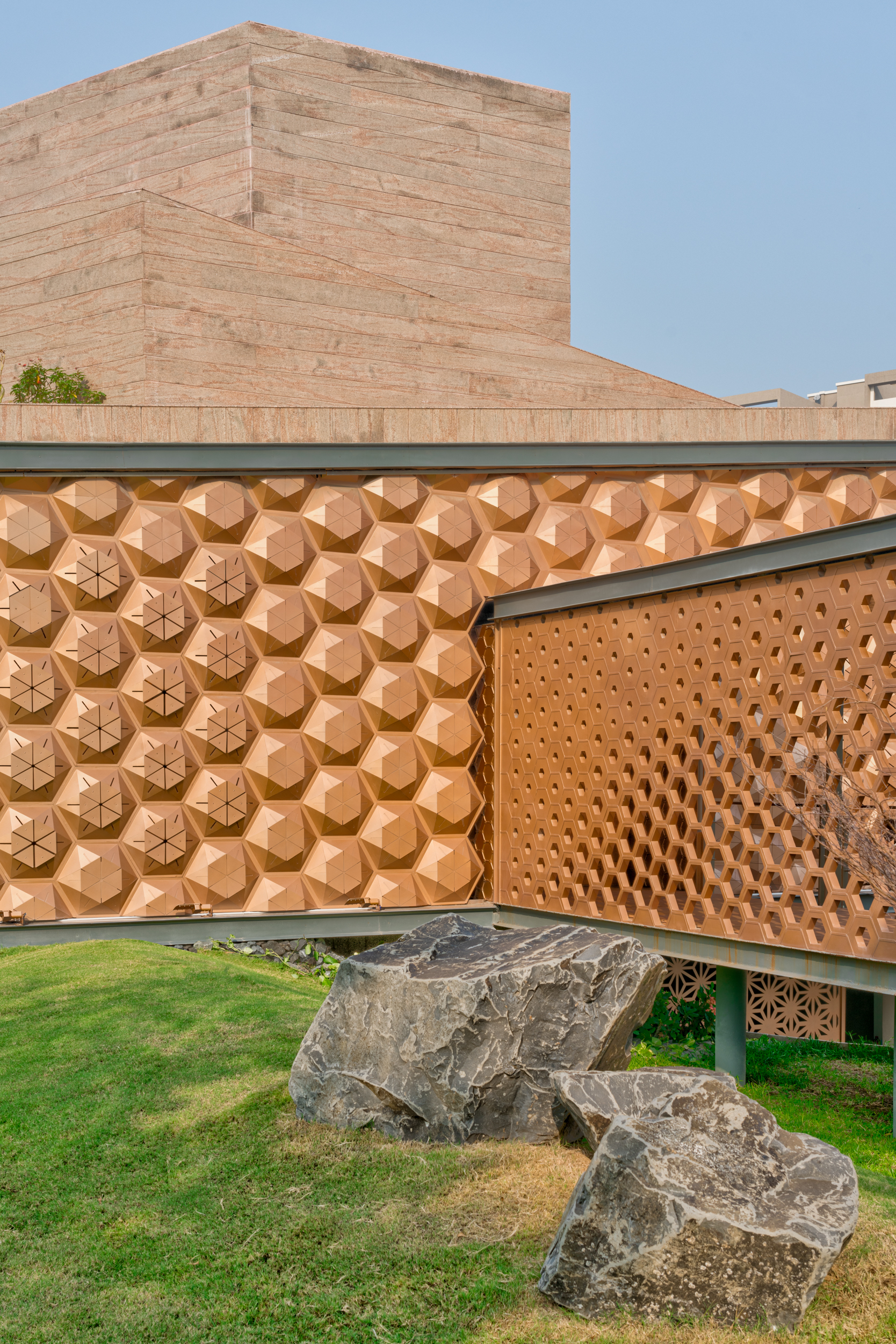 Gallery of HIVE House / Openideas Architects 5