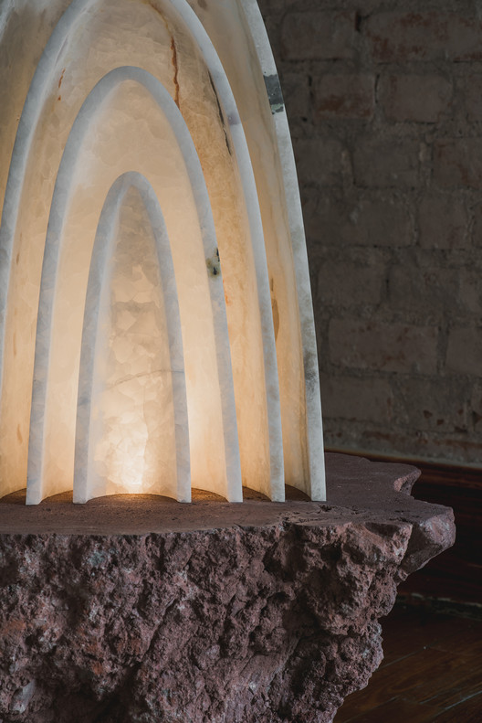 EWE Estudio lanza pieza inspirada en los rituales de culto en México