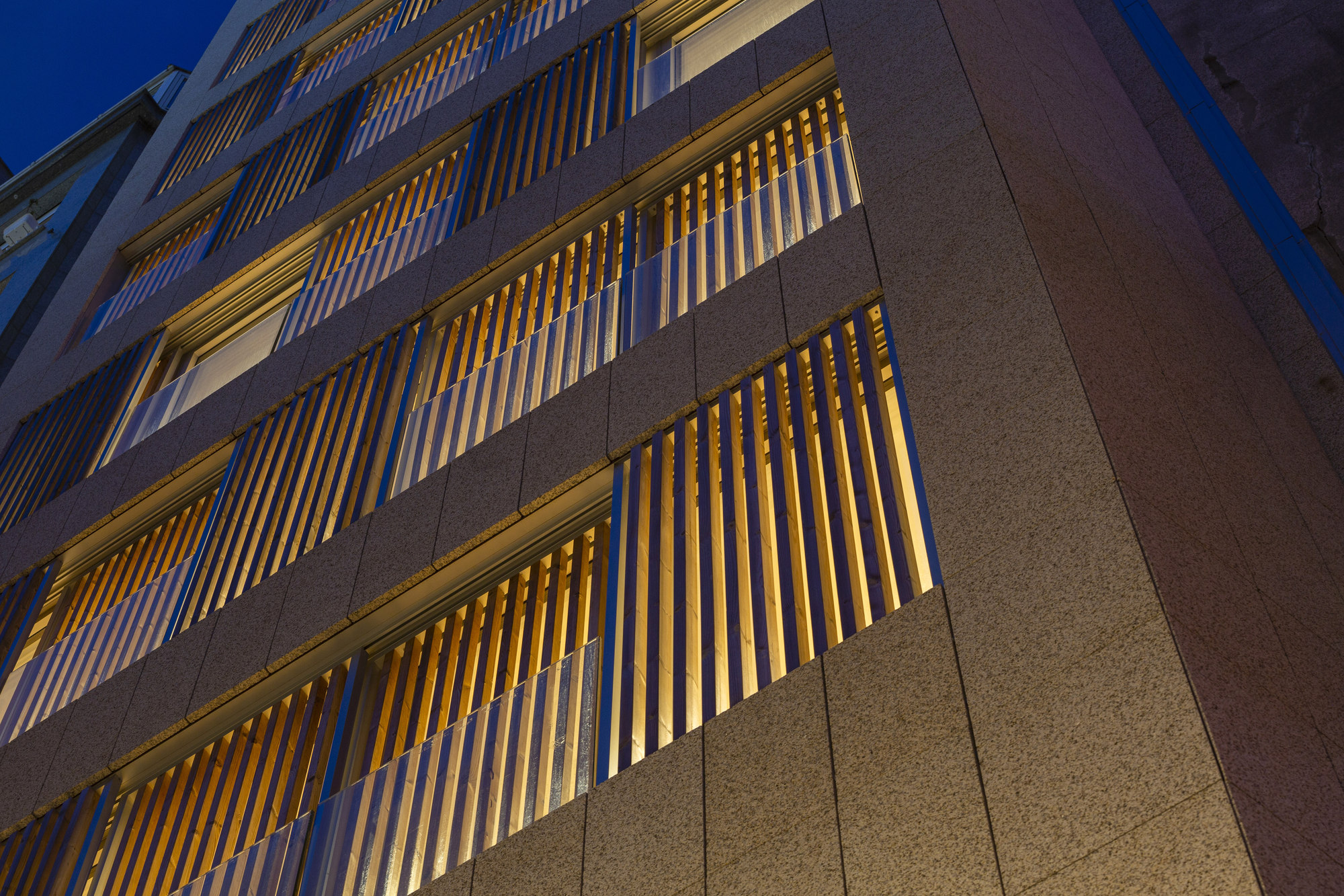 Galería de Edificio Colón 11 / Edifico Arquitetura - 23