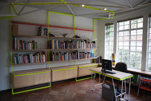 Yemail Arquitectura: Libraries in Interior Spaces in Colombia - Image 14 of 26