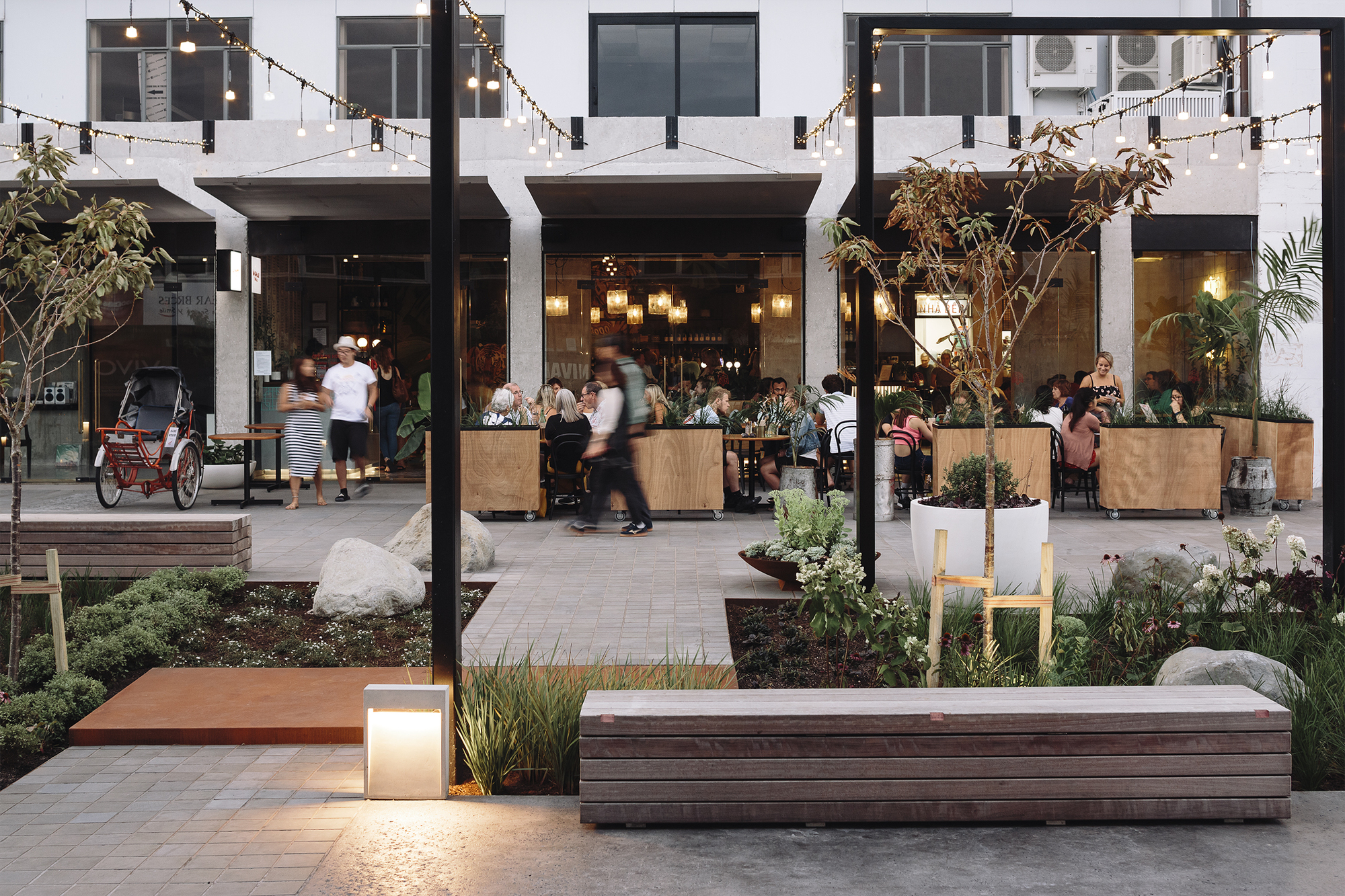 Gallery of Victoria on the River / Edwards White Architects 14