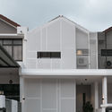 Filtered Light House / CRS SDN BHD - Exterior Photography, Houses
