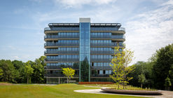 Park Hoog Oostduin Apartments / Cepezed