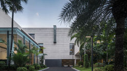 Sugar House / Architects49 House Design Limited