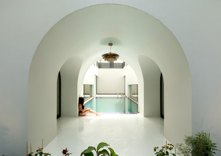 Ternion Villas / Studio Toggle - Interior Photography, Lighting, Arch, Arcade