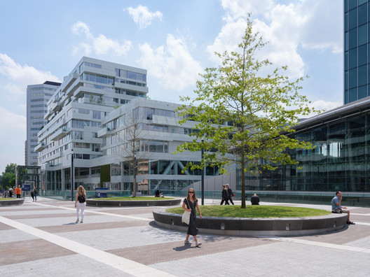 Edifício MicroCity Het Platform / VenhoevenCS - Fotografia de Exterior