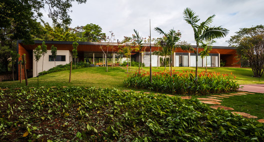Cafezal House / FGMF - Image 19 of 33