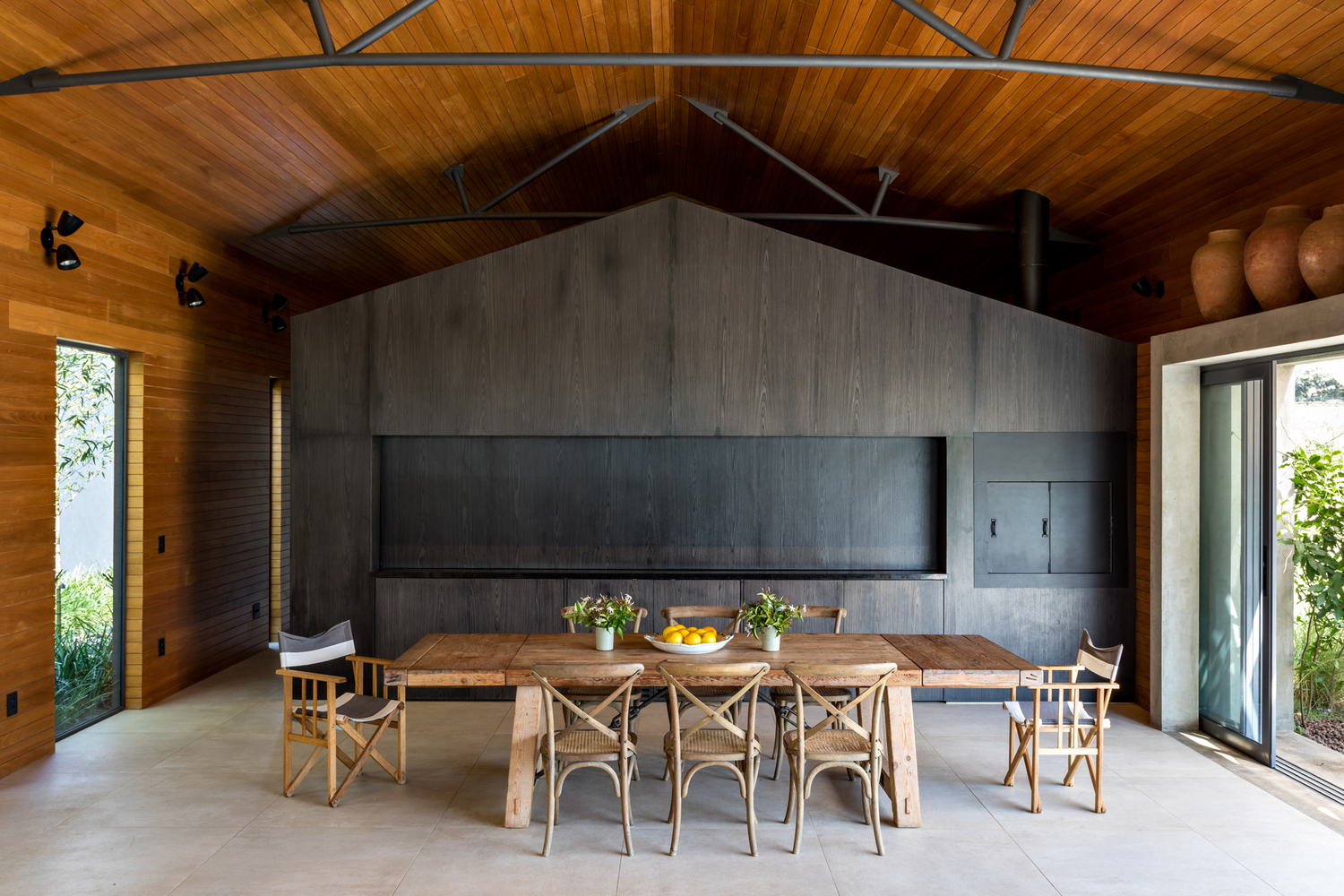 Casa Jordão / FGMF - Viga, Fachada, Mesa, Cadeira
