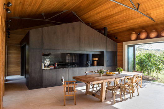 Casa Jordão / FGMF - Imagen 16 de 25