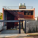 Casas en Brasil: 10 ejemplos con acero corten - Image 7 of 4