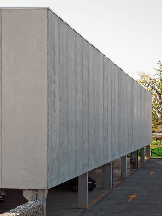 Green Village Garden Center / Studio Bressan - Exterior Photography, Concrete