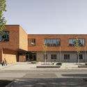 Jungfernsee Elementary School / Sehw Architektur - Exterior Photography, Elementary & Middle School, Facade, Door