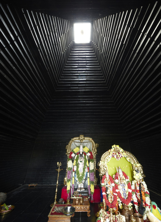 Templo de los Escalones / Sameep Padora & Associates Templo de los Escalones / Sameep Padora & Associates - Fotografía interior