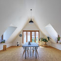 A57 Multigenerational House in Aichwald / holzerarchitekten - Interior Photography, Dining room, Table, Lighting, Windows