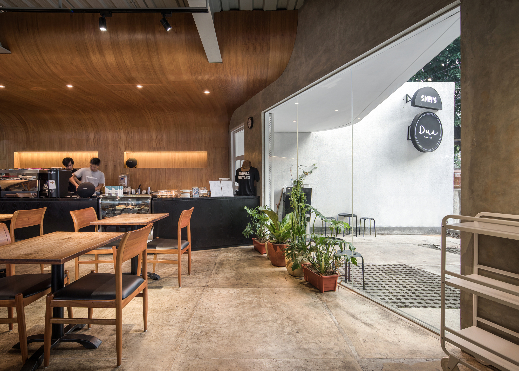 Gallery of HL Building / BASIO - 11