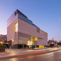 Museu Arter / Grimshaw - Centro Cultural