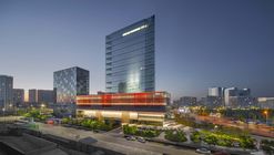 北京首开万科中心 / CLOU Architects