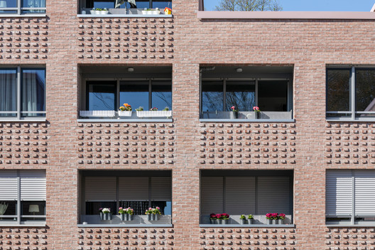 Residential Quarter FRML  / MS PLUS ARCHITEKTEN Bücker Holling Schwager PartGmbB - Windows, Brick, Facade