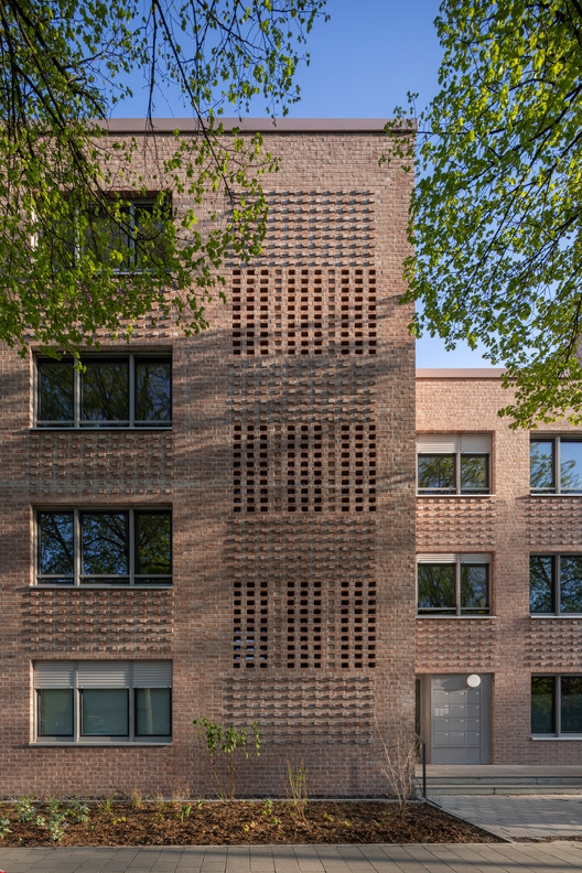 Residential Quarter FRML  / MS PLUS ARCHITEKTEN Bücker Holling Schwager PartGmbB - Windows, Brick, Facade