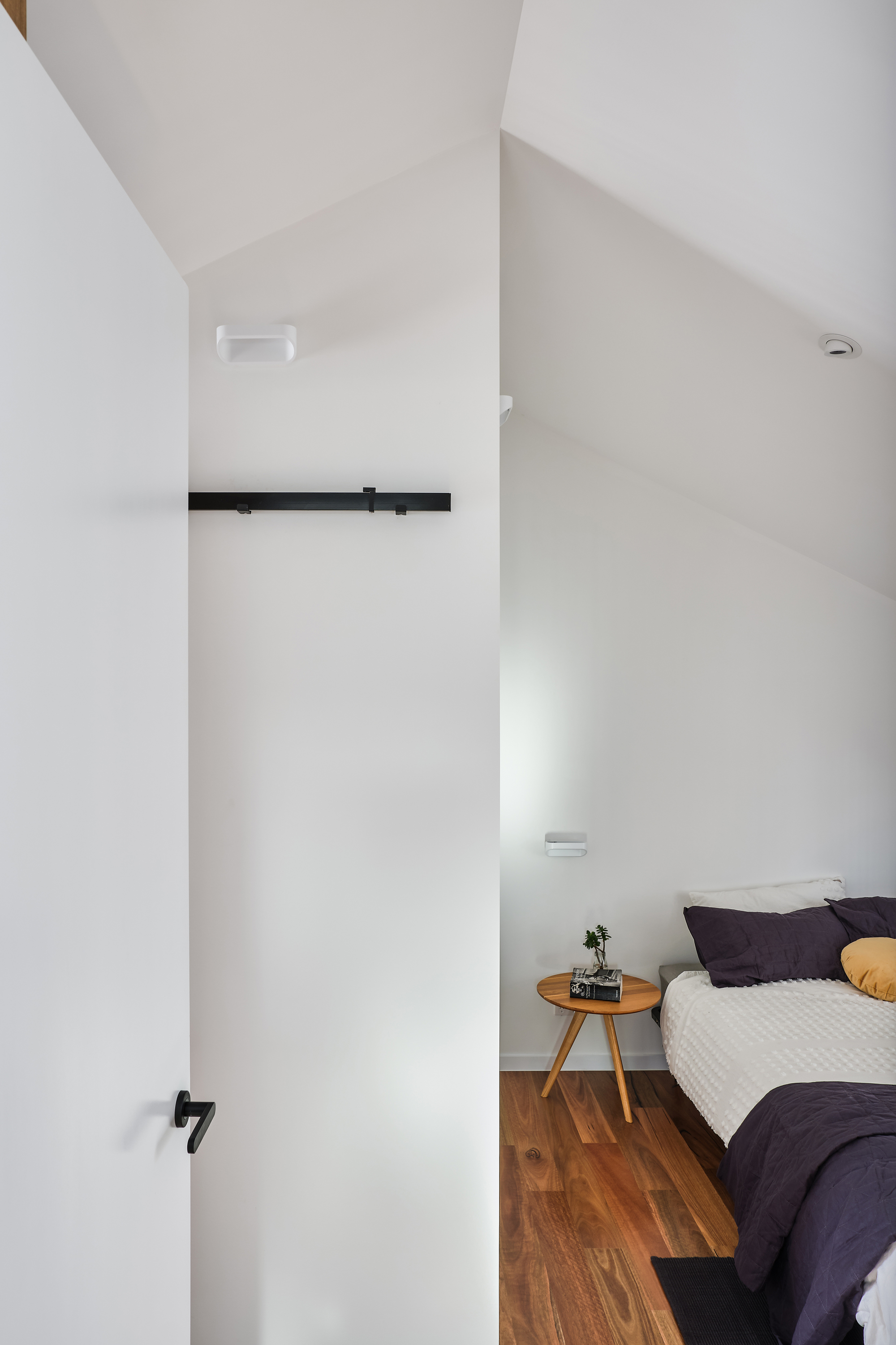 Gallery of Trio on Amos Houses / refresh*design 9