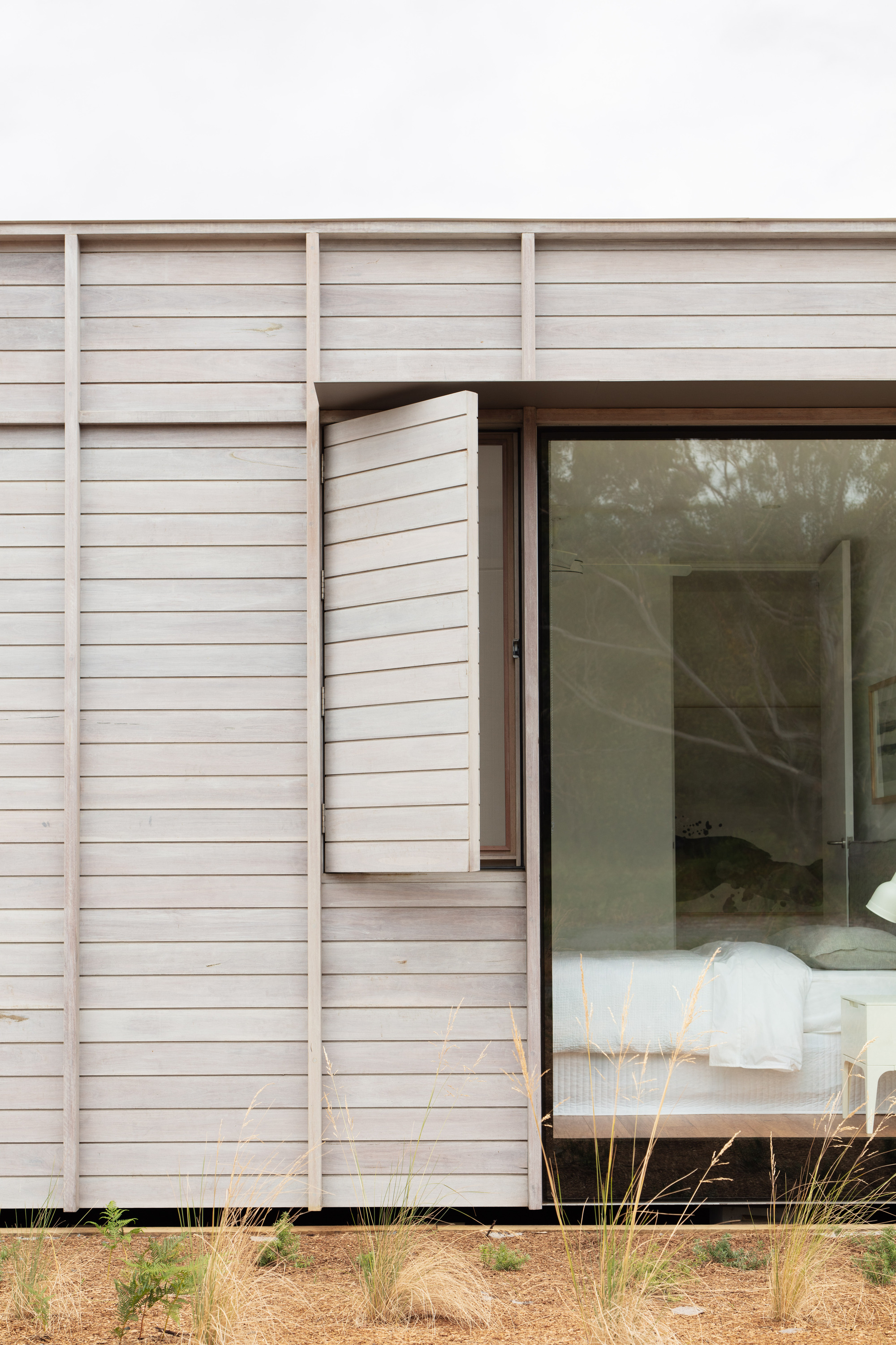 Gallery of Courtyard House at Mungo Brush / CHROFI 12