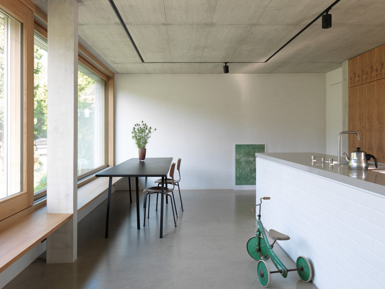 House Milnes / Kloter Architekten AG - Interior Photography, Windows, Table, Chair, Sink