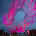 笼罩码头区的纤维雕塑 / Janet Echelman - 建筑图, 景观装置
