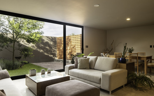 House Between Gardens / MEM Arquitectos House Between Gardens / MEM Arquitectos - Interior Photography, Living Room