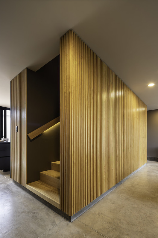 House Between Gardens / MEM Arquitectos House Between Gardens / MEM Arquitectos - Interior Photography, Wood