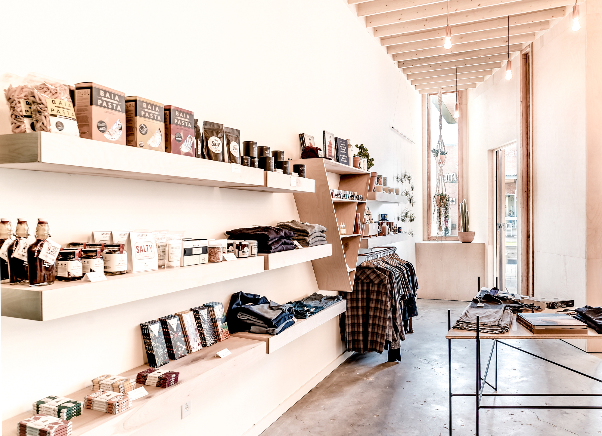 Gallery of Local Nomad Shop / s p a c e BUREAU 15