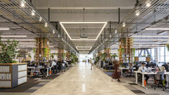 AZUSA SEKKEI Headquarter “Haneda Sky Campus” / AZUSA SEKKEI