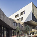 Lycée La Plaine / Brenac & Gonzalez & Associés - High School, Facade
