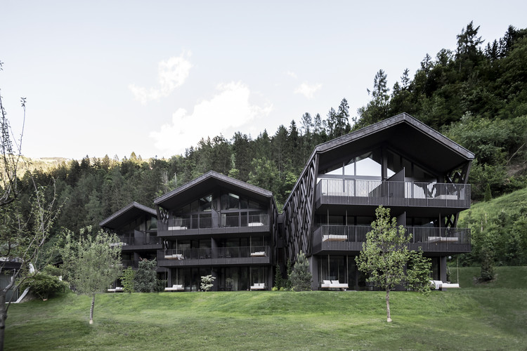 Apfelhotel Torgglerhof / noa* network of architecture - Exterior Photography, Windows, Forest