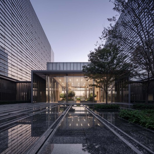 Sede de Yasha Group / goa - Fotografía exterior, Fachada, Jardín, Patio interior
